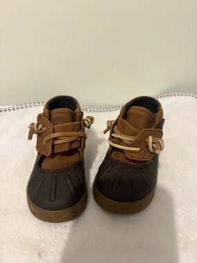 Sperry Kids Brown/Tan Two-Tone Duck Boots